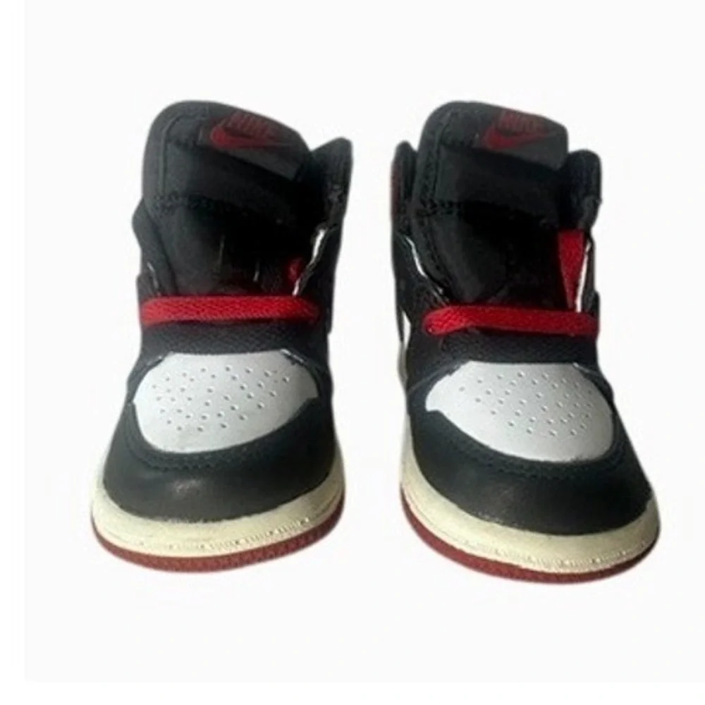 Air Jordan Retro 1 High OG Black Toe‎ Toddler Size 3 White Varsity Red FD1413106